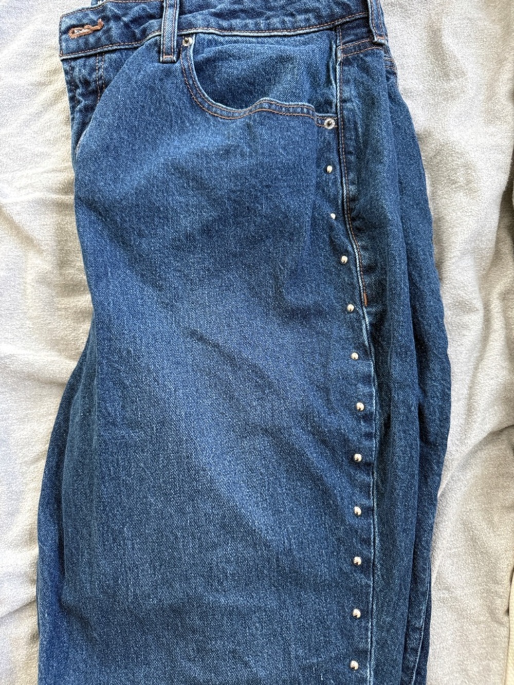 Old Navy Dark Blue Straight-Leg Jeans with Side Studs